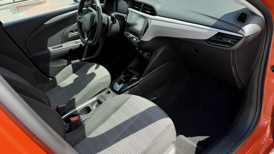 OPEL Corsa -