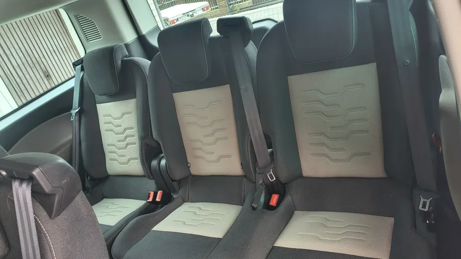 FORD Tourneo Custom -