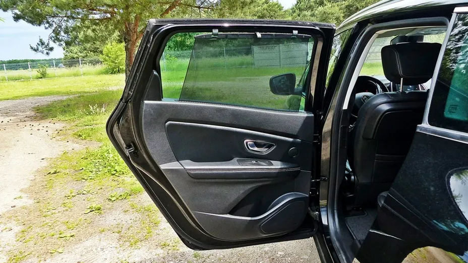 RENAULT Grand Scenic -