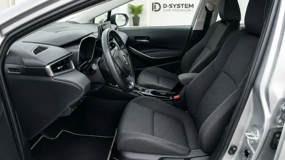 TOYOTA Corolla -
