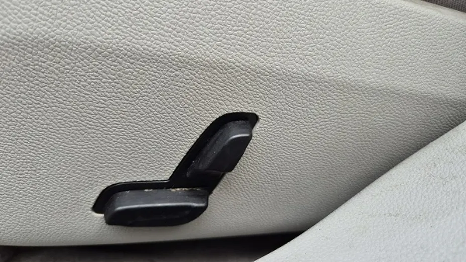 MERCEDES-BENZ E Klasa -