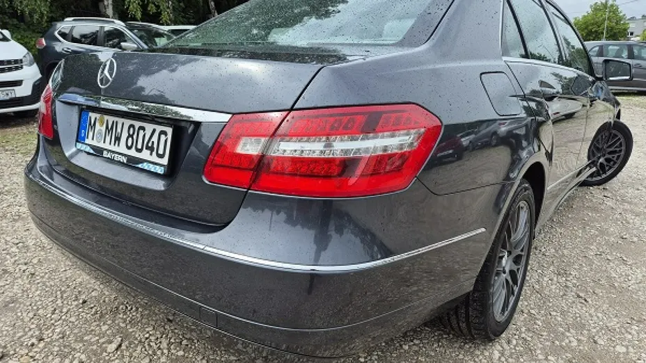 MERCEDES-BENZ E Klasa -