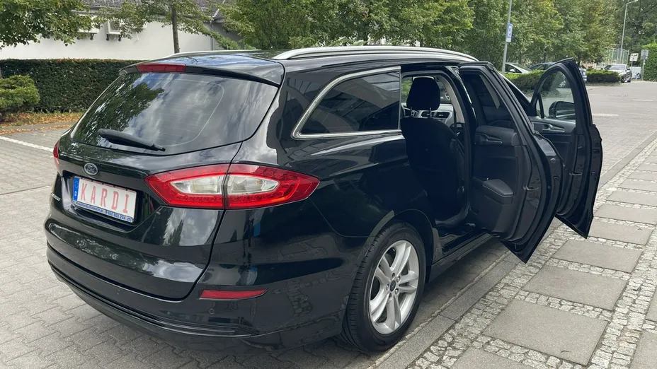 FORD Mondeo -
