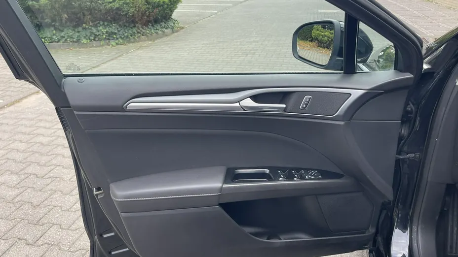 FORD Mondeo -