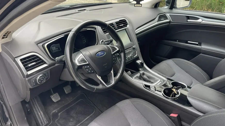 FORD Mondeo -