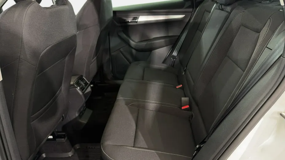SKODA Karoq -