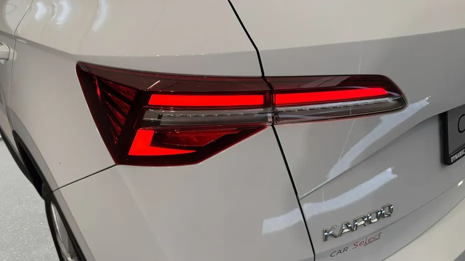 SKODA Karoq -