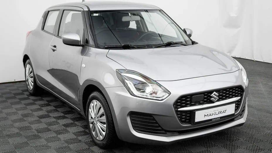 SUZUKI Swift -