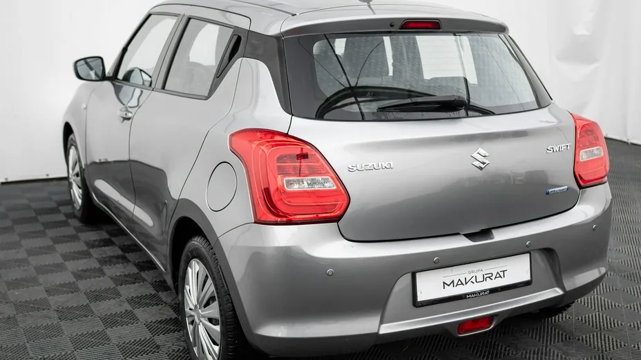 SUZUKI Swift -
