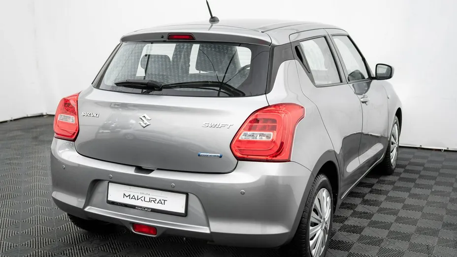 SUZUKI Swift -