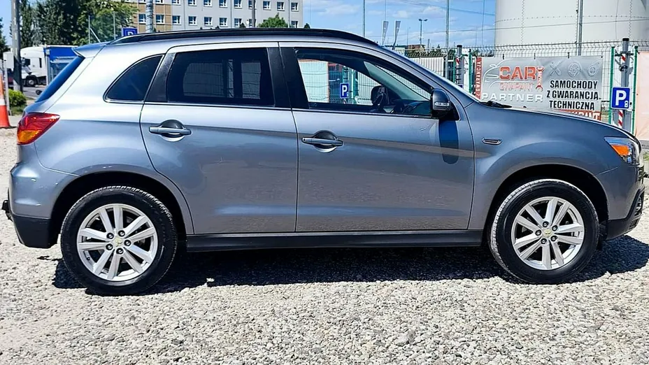 MITSUBISHI ASX -