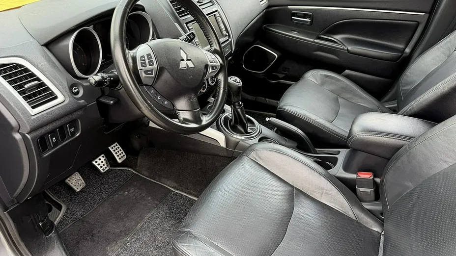 MITSUBISHI ASX -