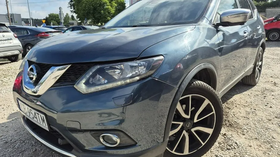 NISSAN X-Trail -