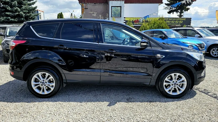 FORD Kuga -