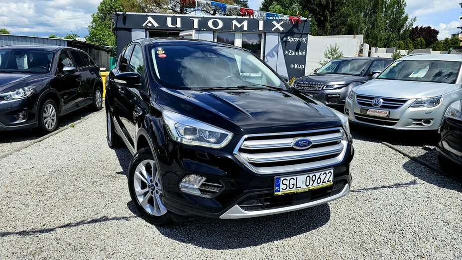 FORD Kuga -