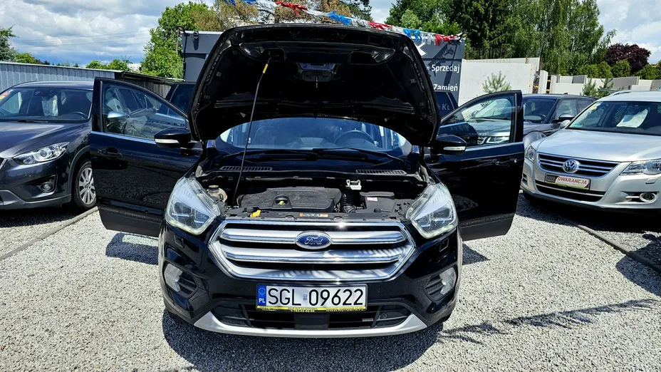 FORD Kuga -