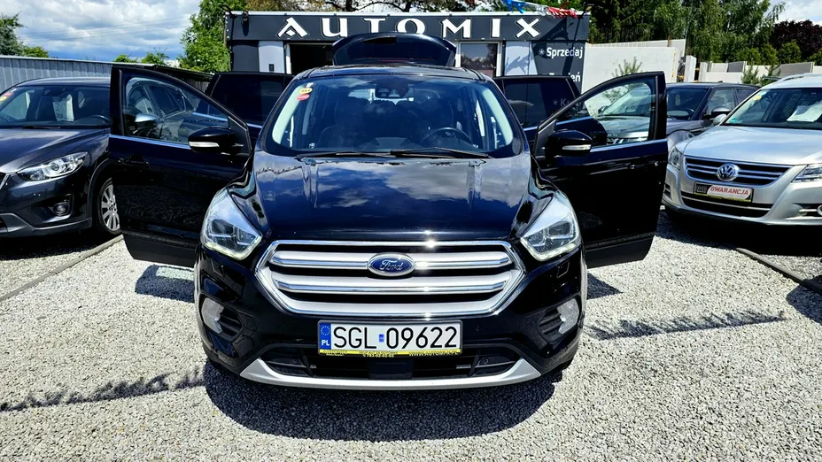 FORD Kuga -
