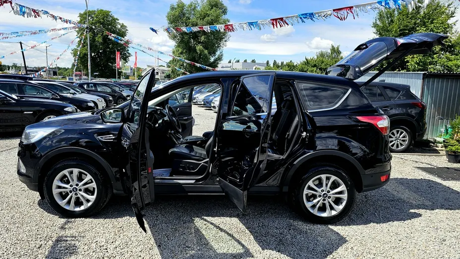 FORD Kuga -