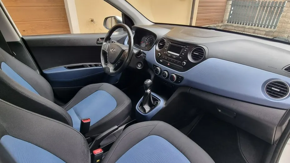 HYUNDAI i10 -