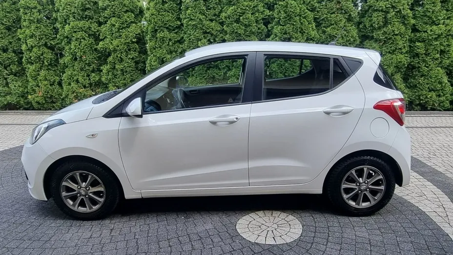 HYUNDAI i10 -