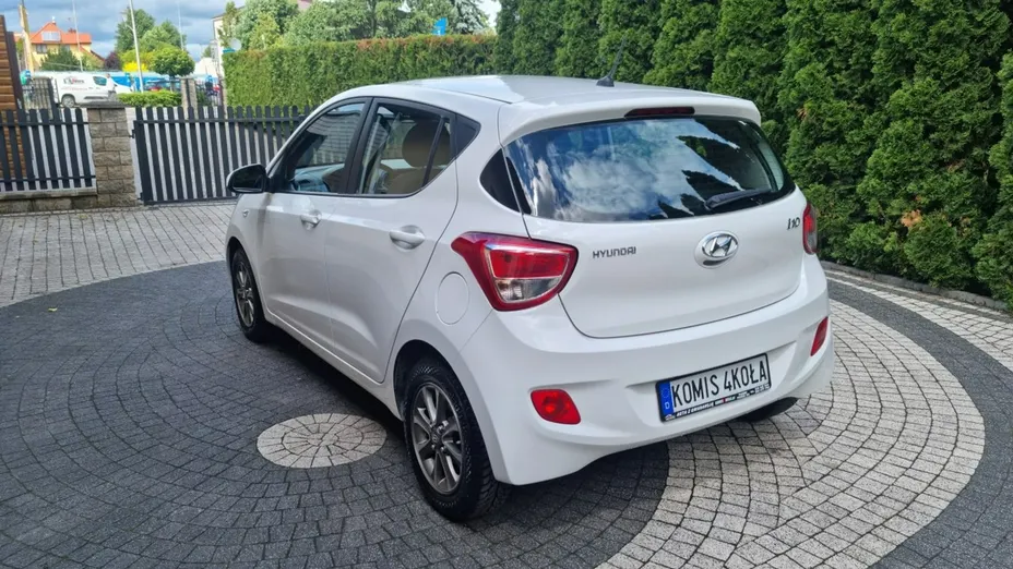 HYUNDAI i10 -