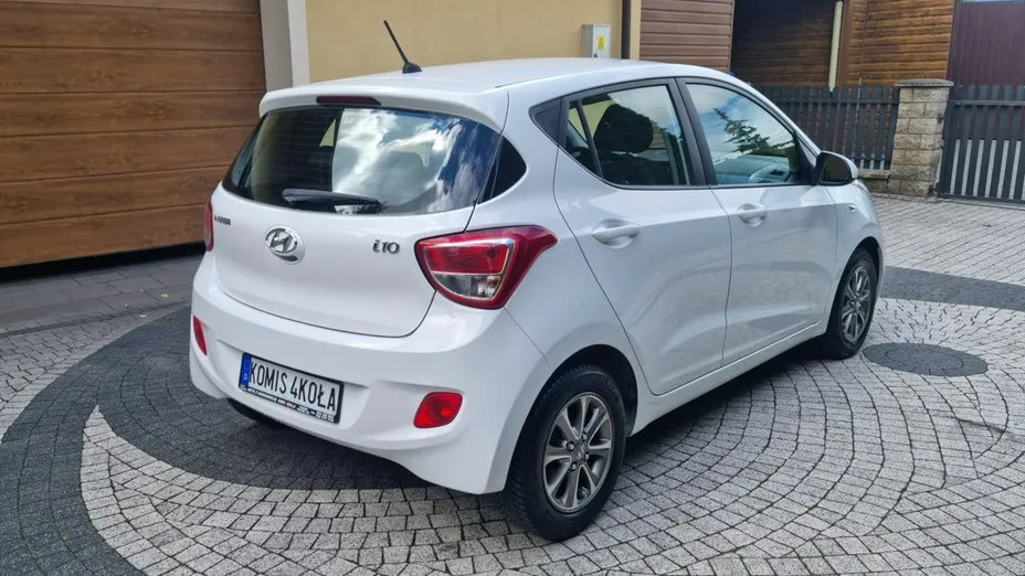 HYUNDAI i10 -