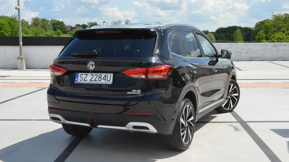 MG ZS -