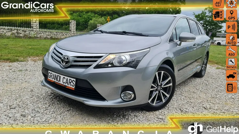 TOYOTA Avensis -