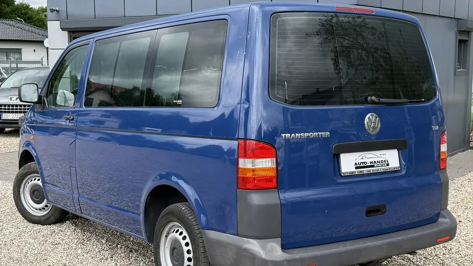 VOLKSWAGEN Transporter -