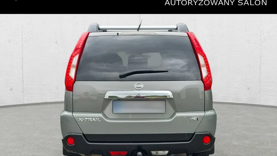 NISSAN X-Trail -