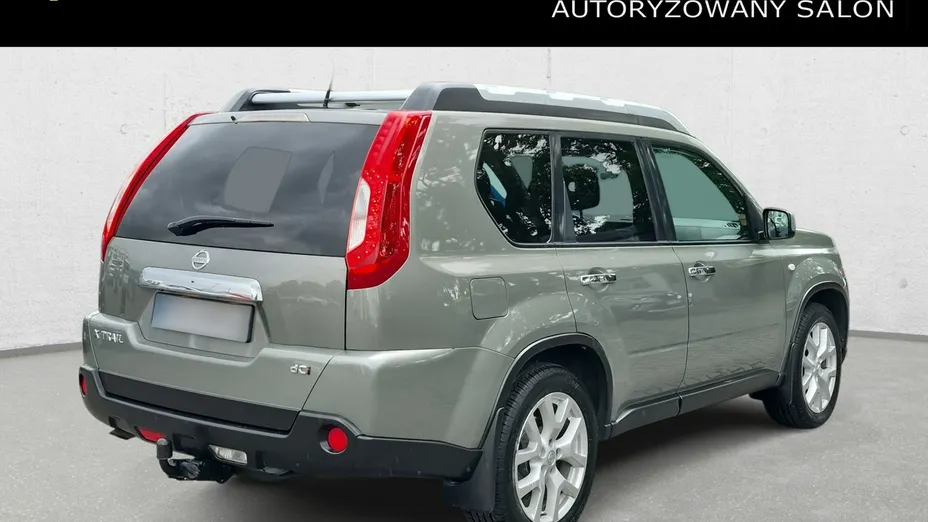 NISSAN X-Trail -
