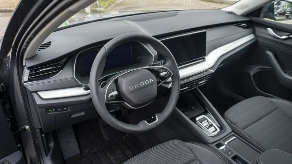 SKODA Octavia -