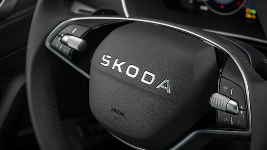 SKODA Octavia -