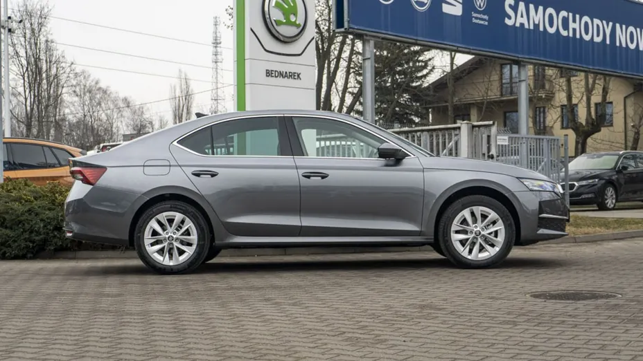 SKODA Octavia -