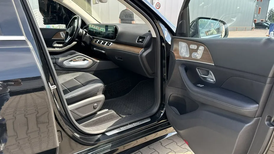 MERCEDES-BENZ GLE -