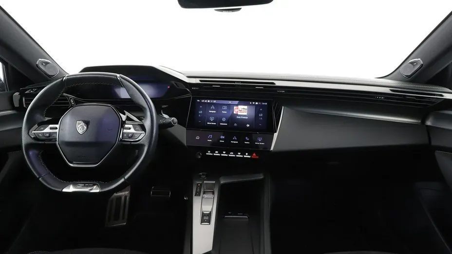 PEUGEOT 408 -