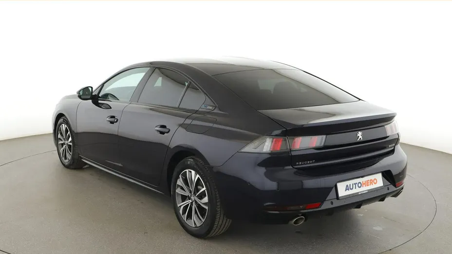 PEUGEOT 508 -