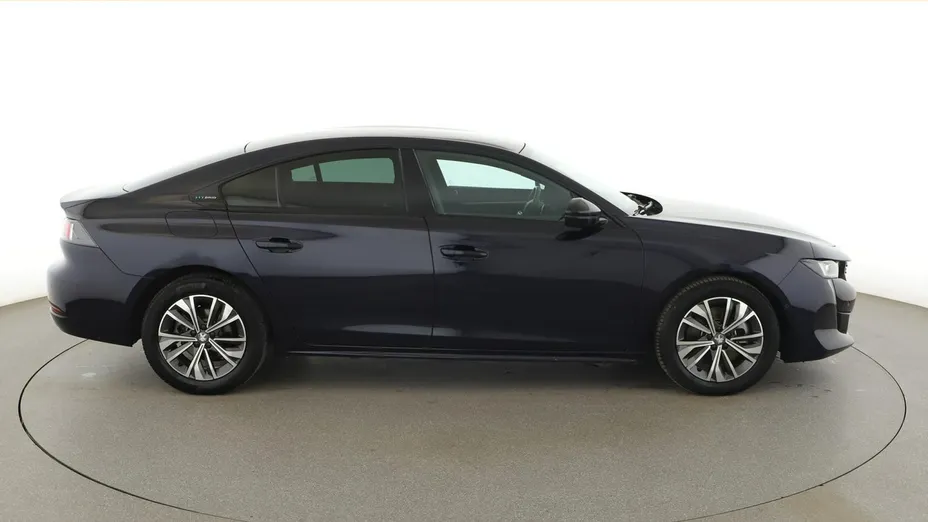 PEUGEOT 508 -