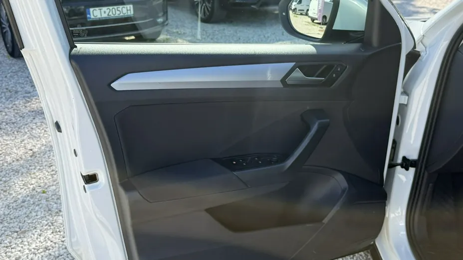 VOLKSWAGEN T-ROC -