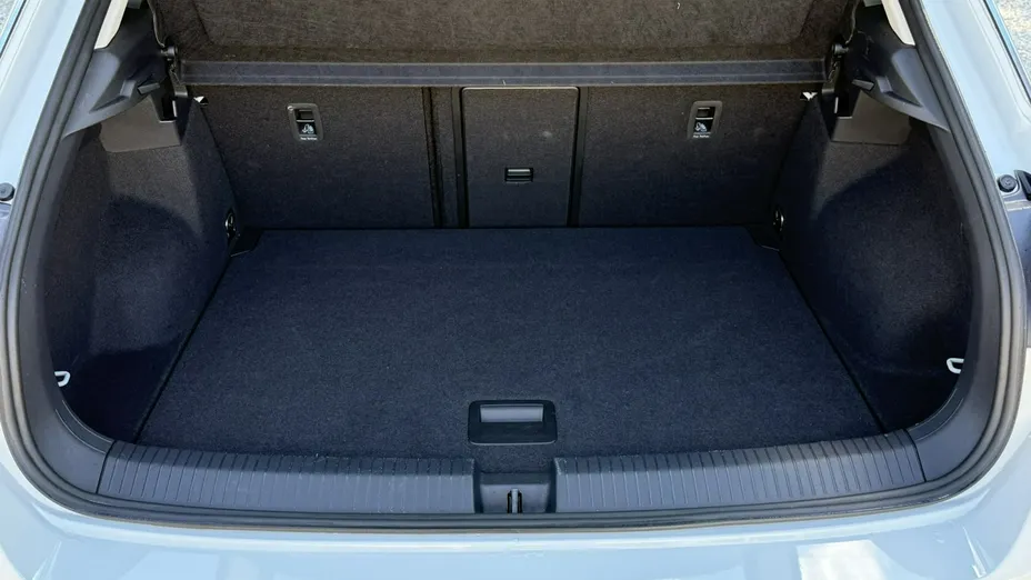 VOLKSWAGEN T-ROC -