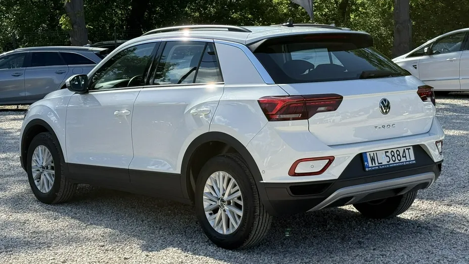 VOLKSWAGEN T-ROC -