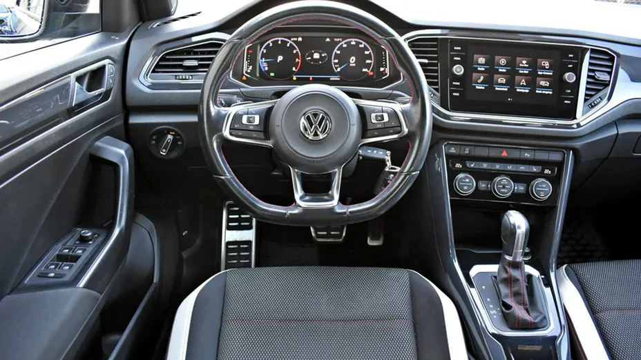 VOLKSWAGEN T-ROC -