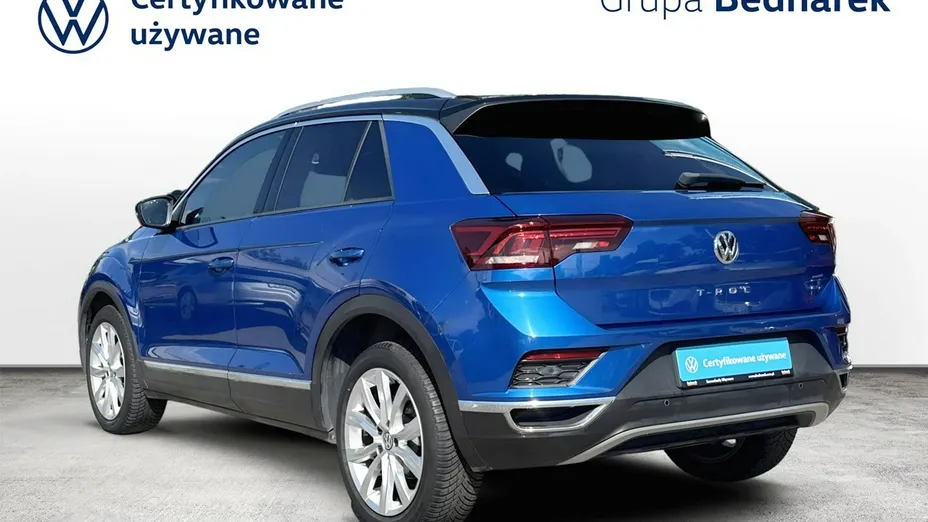 VOLKSWAGEN T-ROC -