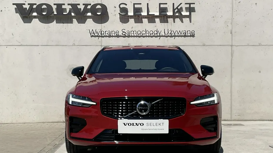 VOLVO V60 -