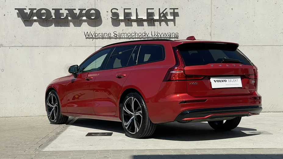 VOLVO V60 -