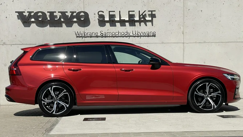 VOLVO V60 -