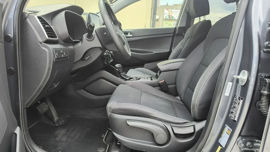 HYUNDAI Tucson -