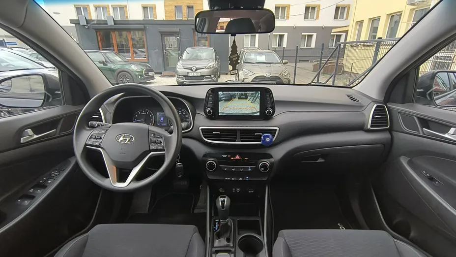 HYUNDAI Tucson -