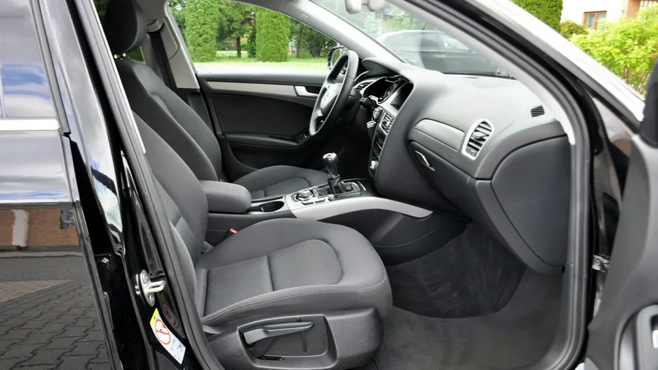 AUDI A4 -