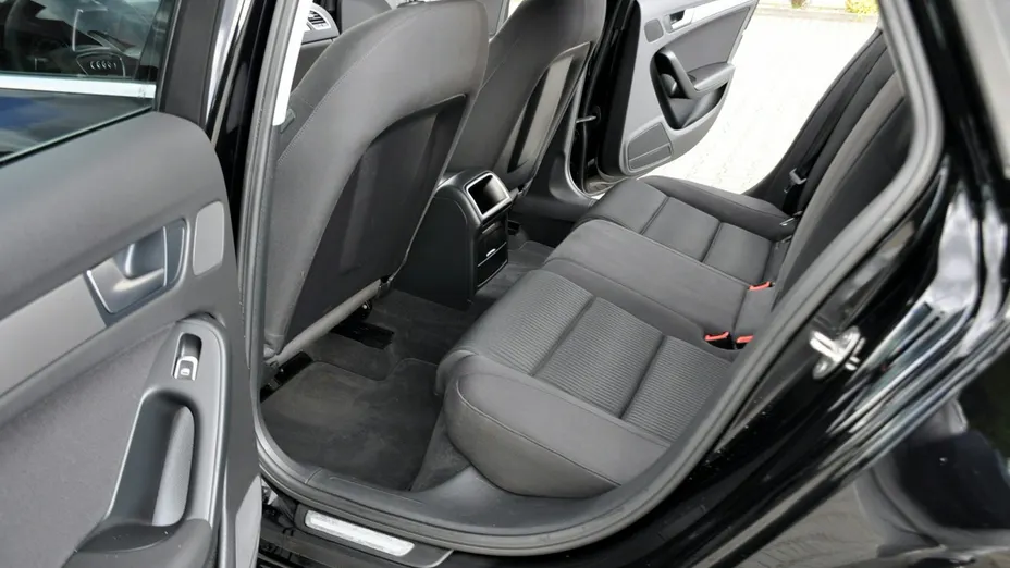 AUDI A4 -